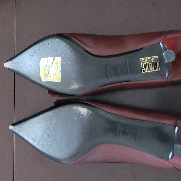 Shoes - Picture 3 of 3